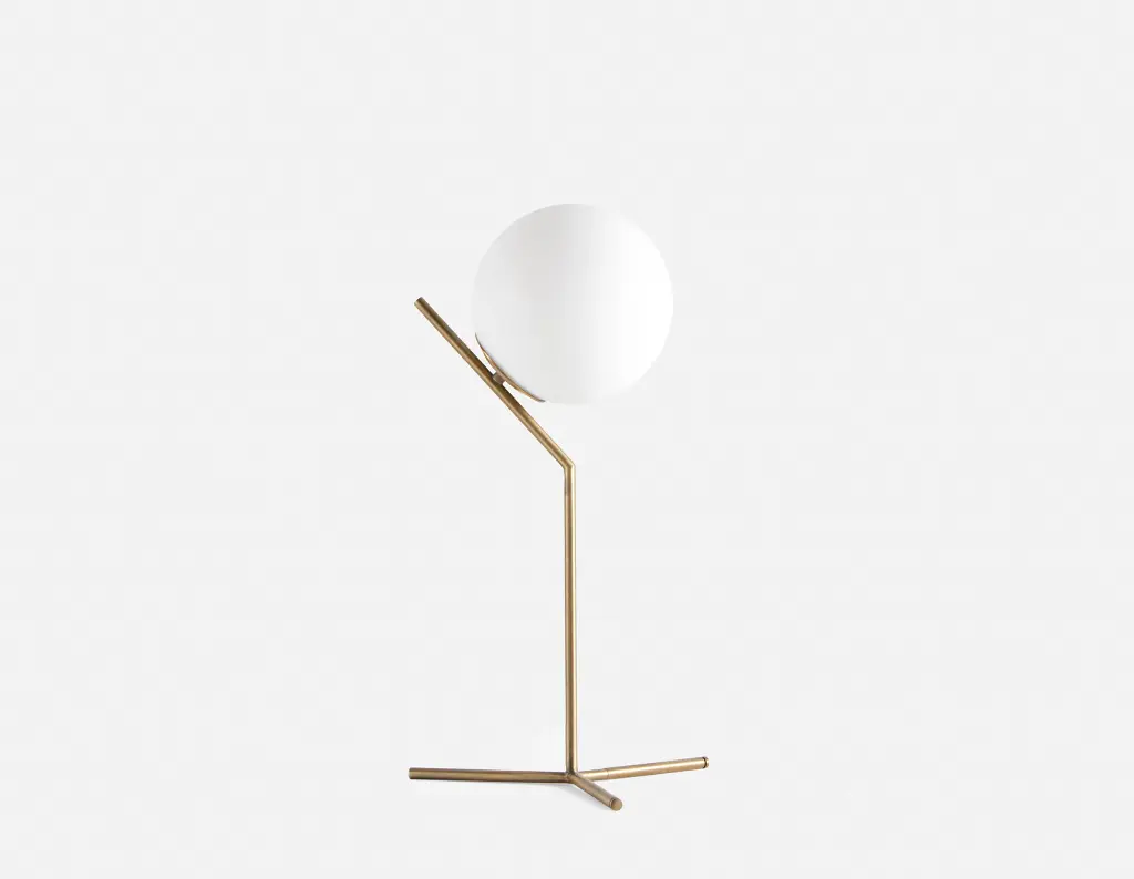 Balla sur table